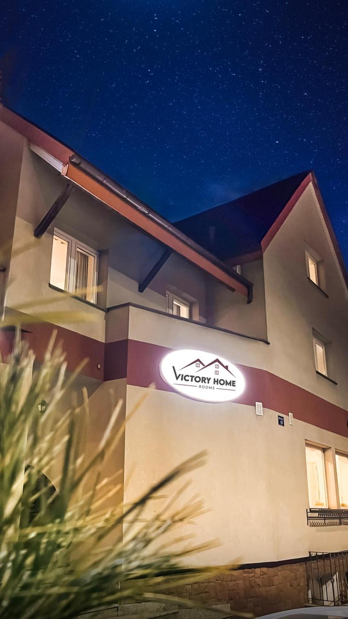 Hotel Victory Home Warsawa Bagian luar foto