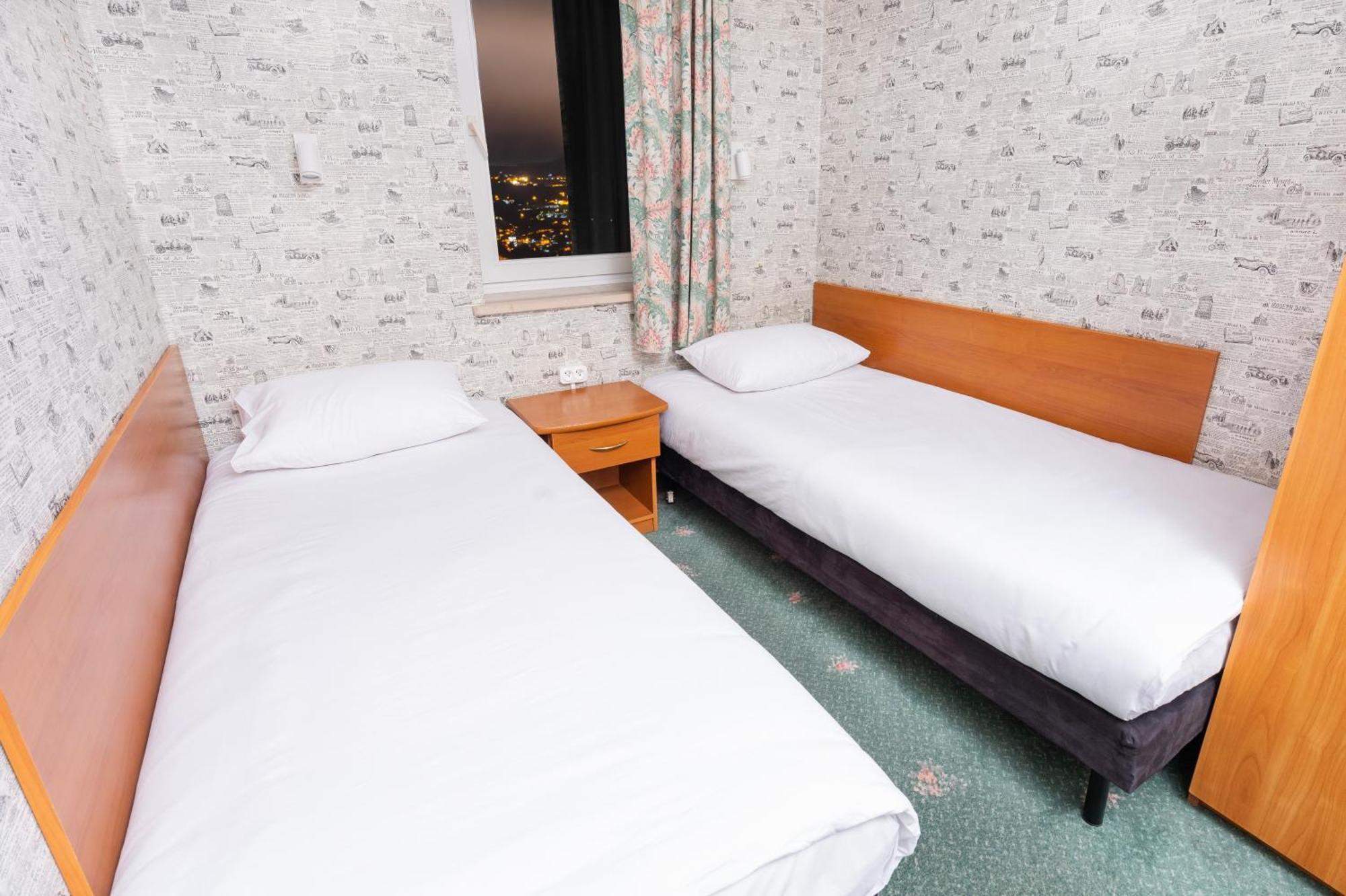 Hotel Victory Home Warsawa Bagian luar foto